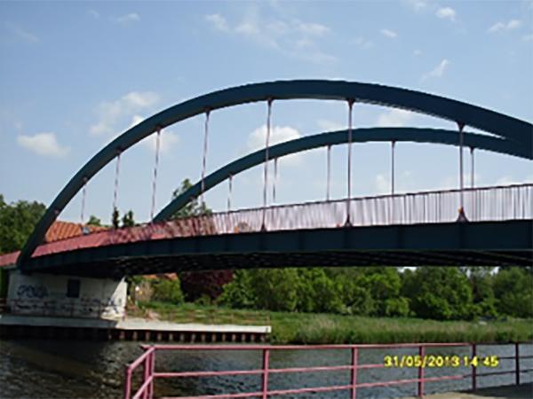 Bruecke Hoster Damm.jpg